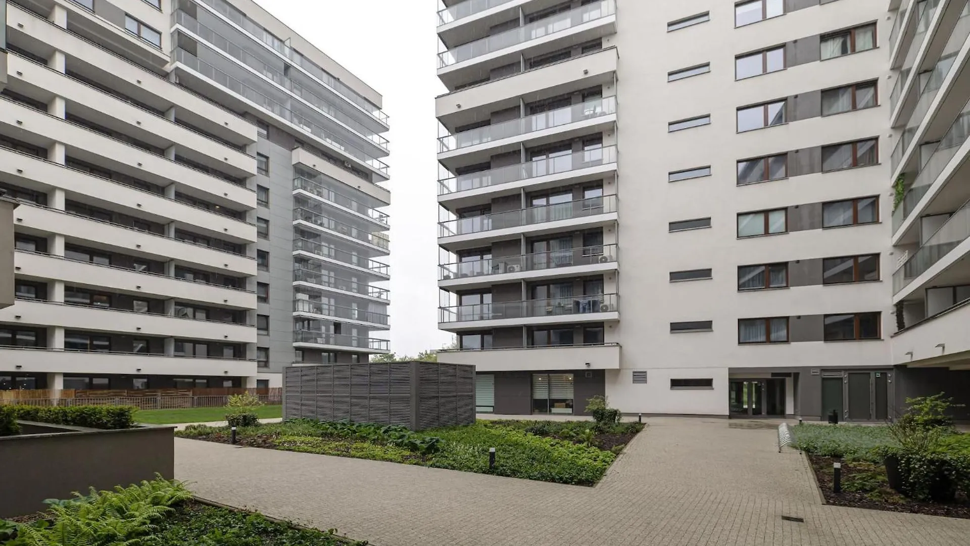 Rent Like Home - Burakowska 16B Warschau